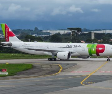 Voo Da Tap Aterra De Emerg Ncia No Aeroporto Do Porto R Dio