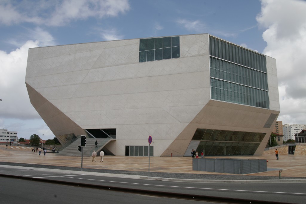 Teatro Nacional São João, Casa da Música, Museu Nacional de Soares dos Reis e Jardim Botânico serão palco de unidades curriculares da UP