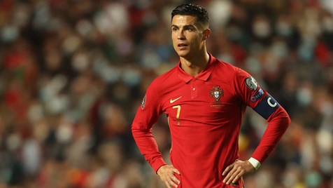 Portugal deixa fugir acesso direto ao Mundial de futebol 2022