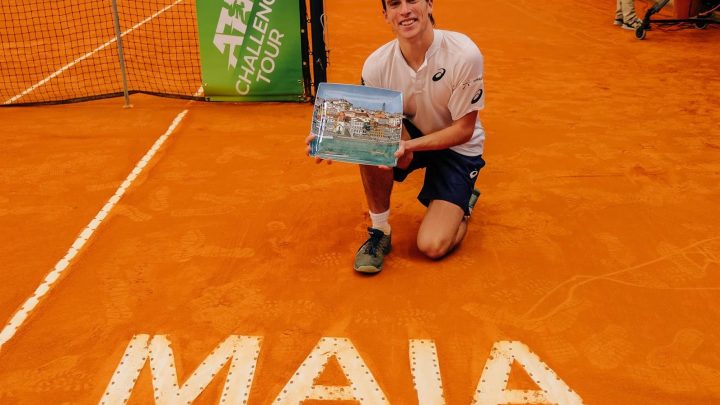 Geoffrey Blancaneaux conquista Maia Open em ténis