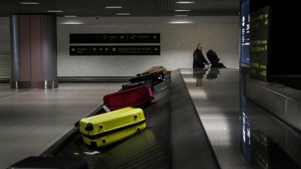 PJ apreende 260 quilos de cocaína no aeroporto do Porto