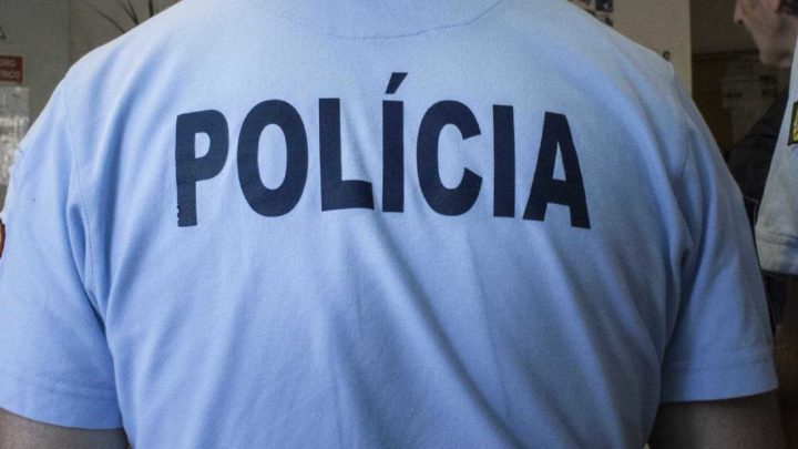 Dois homens detidos por agressão e ameaça a agentes da PSP no Grande Porto