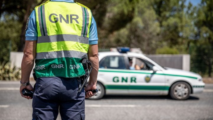 Duas jovens de uma instituição de Oliveira de Azeméis raptam homem durante 400 kms