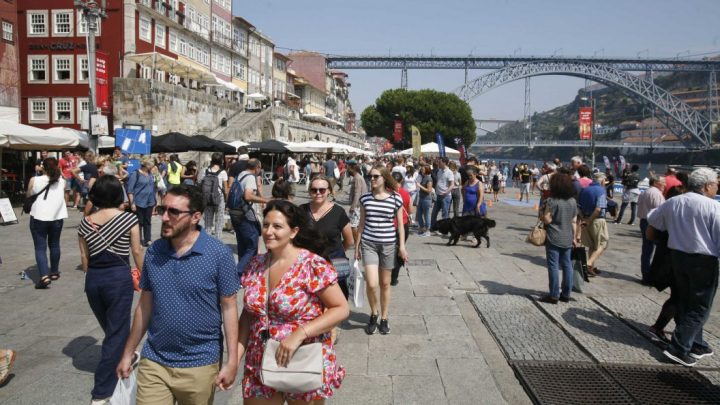 O aumento de preços não afasta interesse dos turistas pelo destino do Porto