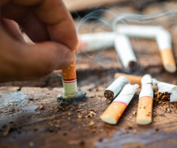 Regras mais apertadas para fumadores em espaços fechados