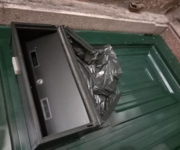 Moradora no Porto faz queixa à Polícia de barulho e explodem a caixa do correio