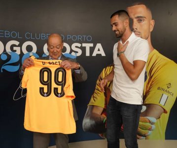 FC Porto garante futuro na baliza renovando com Diogo Costa até 2027