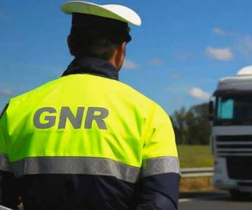 ‘Viajar sem Pressa’: GNR e PSP controlam excesso de velocidade