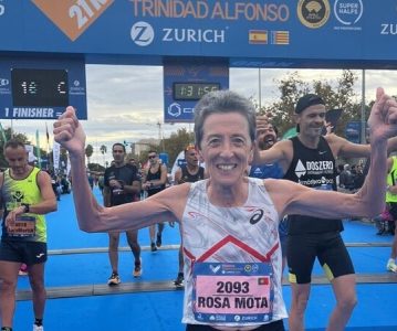 Rosa Mota volta a bater o recorde do mundo de veteranos na meia-maratona