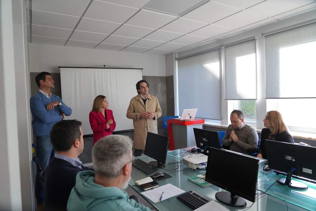 Grupo de Trabalho da Juventude da Área Metropolitana do Porto partilharam experiências em Oliveira de Azeméis