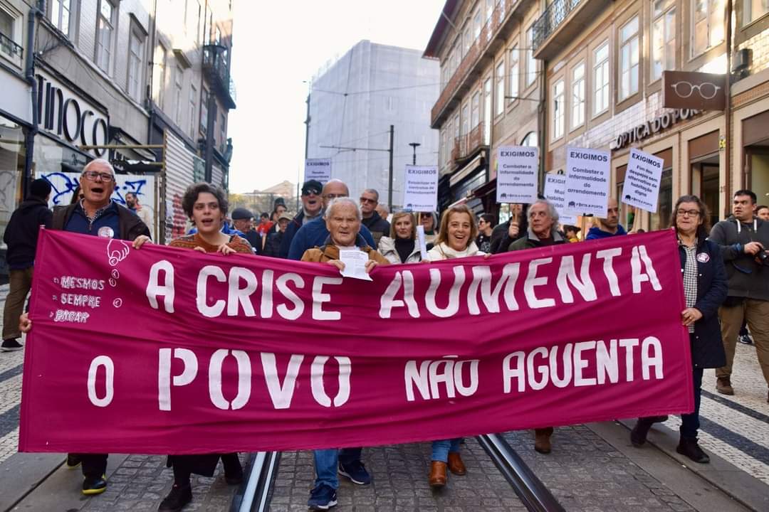 Milhares de Pessoas Juntaram-se no Porto em Protesto Pela Habitação