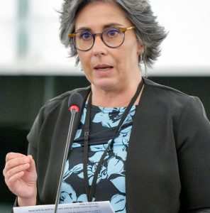 Eurodeputada Isabel Santos grava “Construímos Europa” dedicado ao investimento europeu na ferrovia
