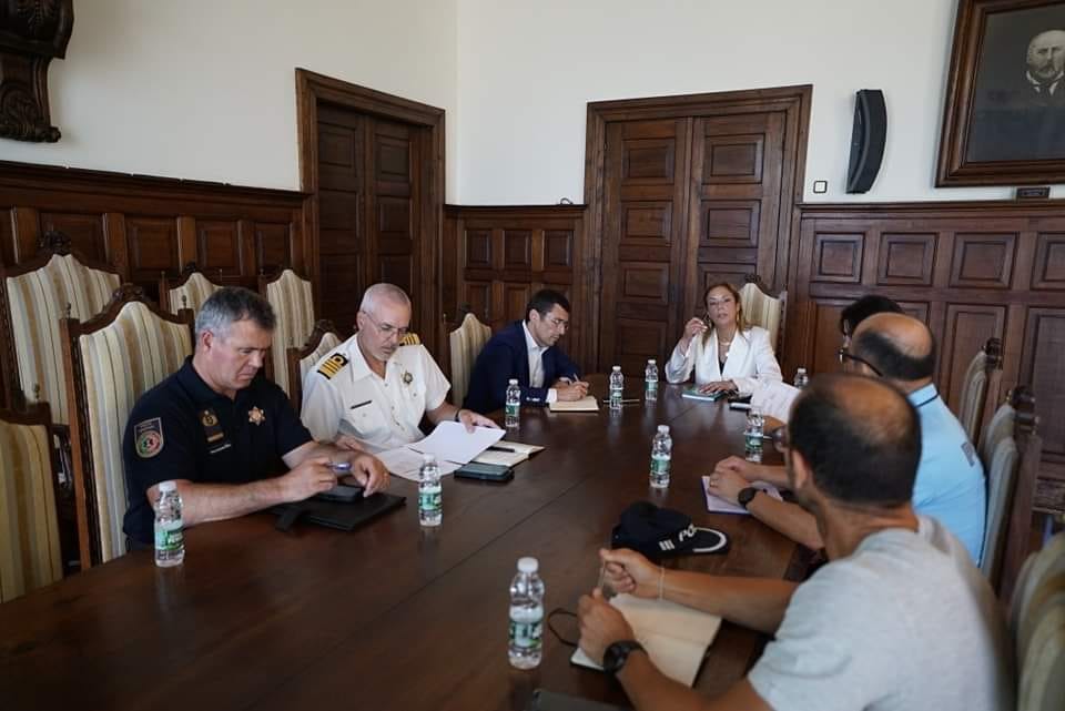 Reunião com as Forças de Segurança em Espinho Reforça Medidas de Policiamento para Época Balnear