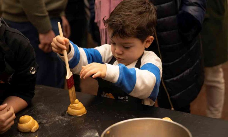 Forno do Castelo da Feira Reabre para Cozer a Tradicional Fogaça