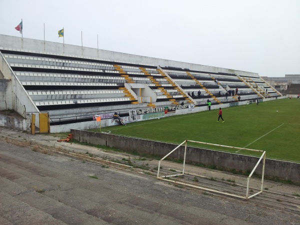 Estádio do SC Espinho dá lugar a complexo residencial de luxo