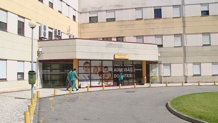 Protesto no Hospital de Santa Maria da Feira contra “funções deturpadas” e dívidas em atraso