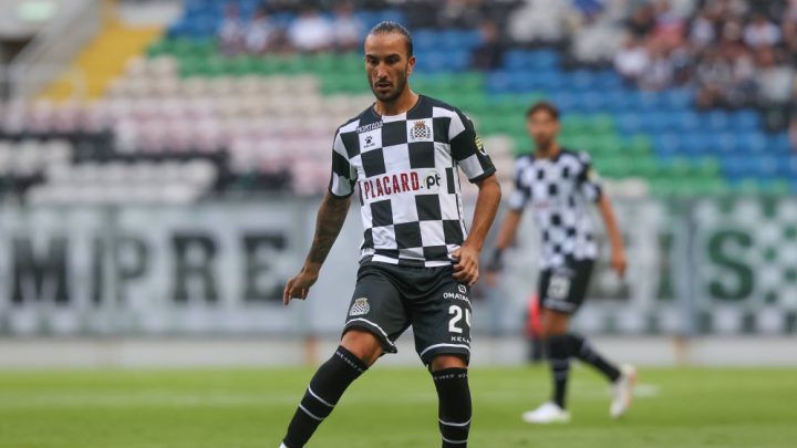 Seba Pérez Fica no Boavista Até ao Final da Temporada, Rejeitando Interesse do Vitória de Guimarães