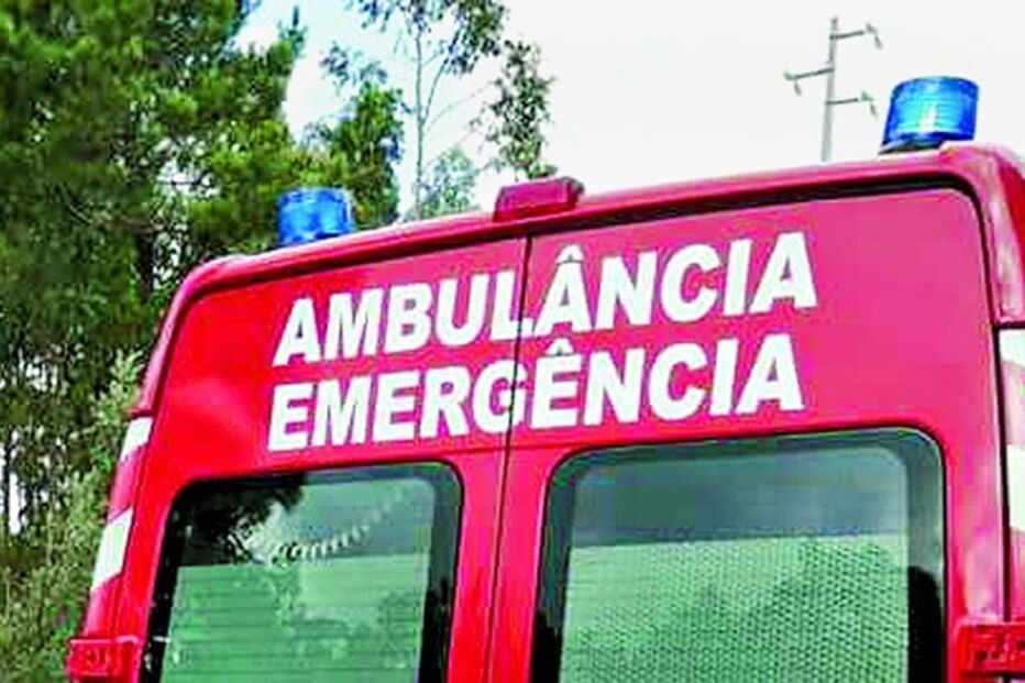 Colisão frontal em Ovar resulta em um ferido grave e um ligeiro 